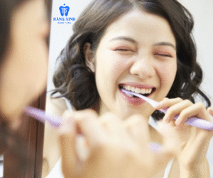 Chăm sóc, vệ sinh răng miệng đúng cách sau khi tháo niềng..