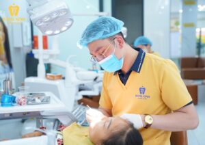 Kiểm tra nha khoa định kỳ